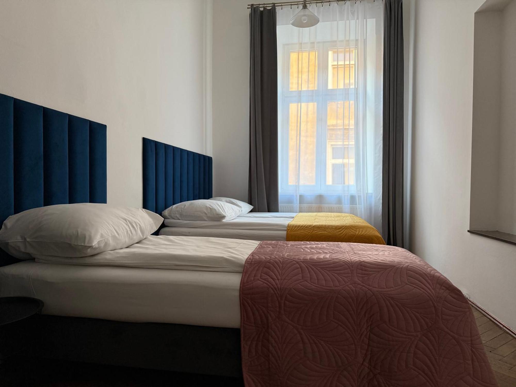 Corner House Residence Cracovie Extérieur photo